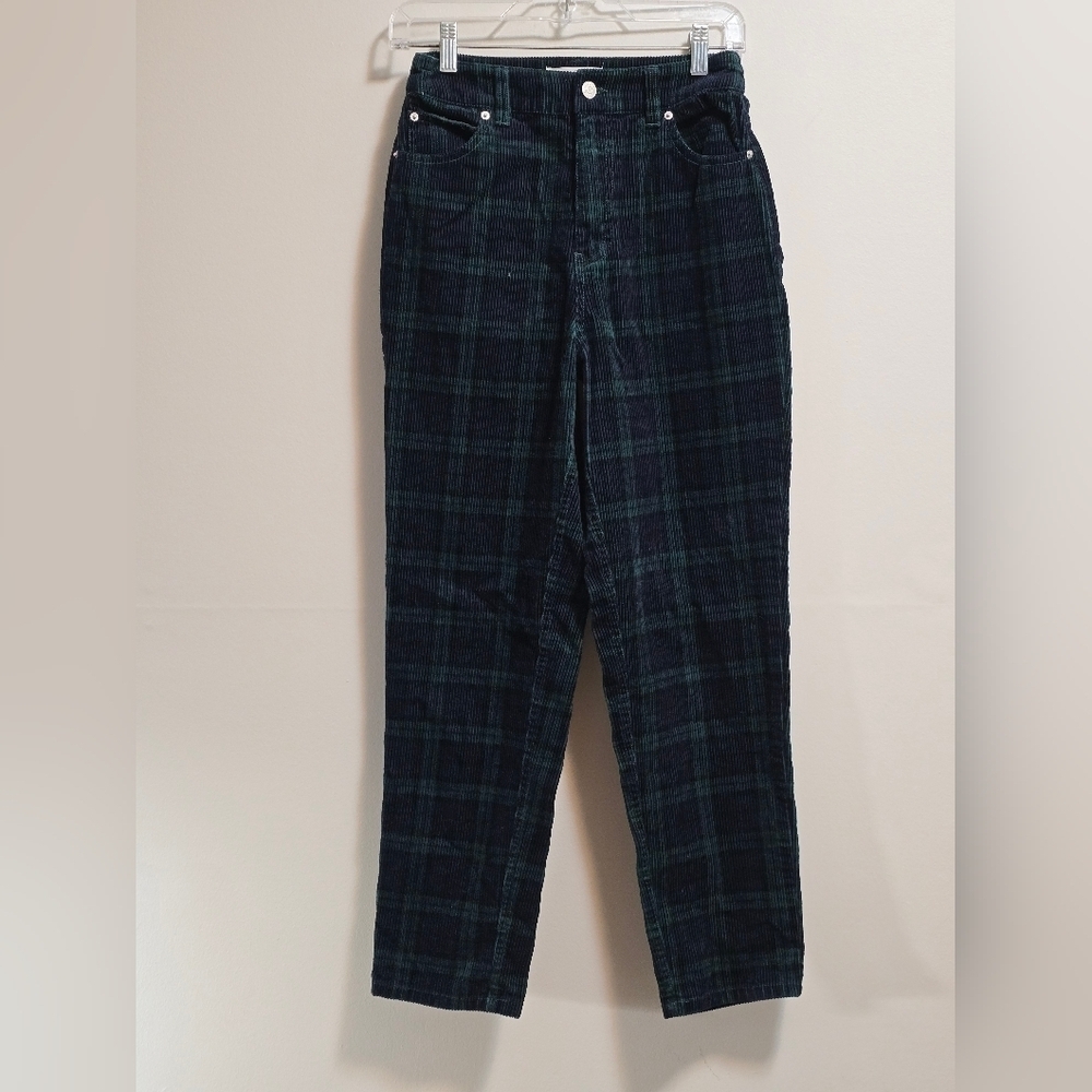 Twik corduroy plaid  tartan straight leg pants color black and green size 26